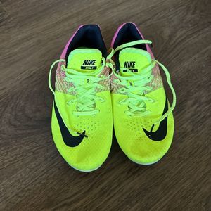 Size 9 - Nike Zoom Rival Low Hyper Pink Yellow